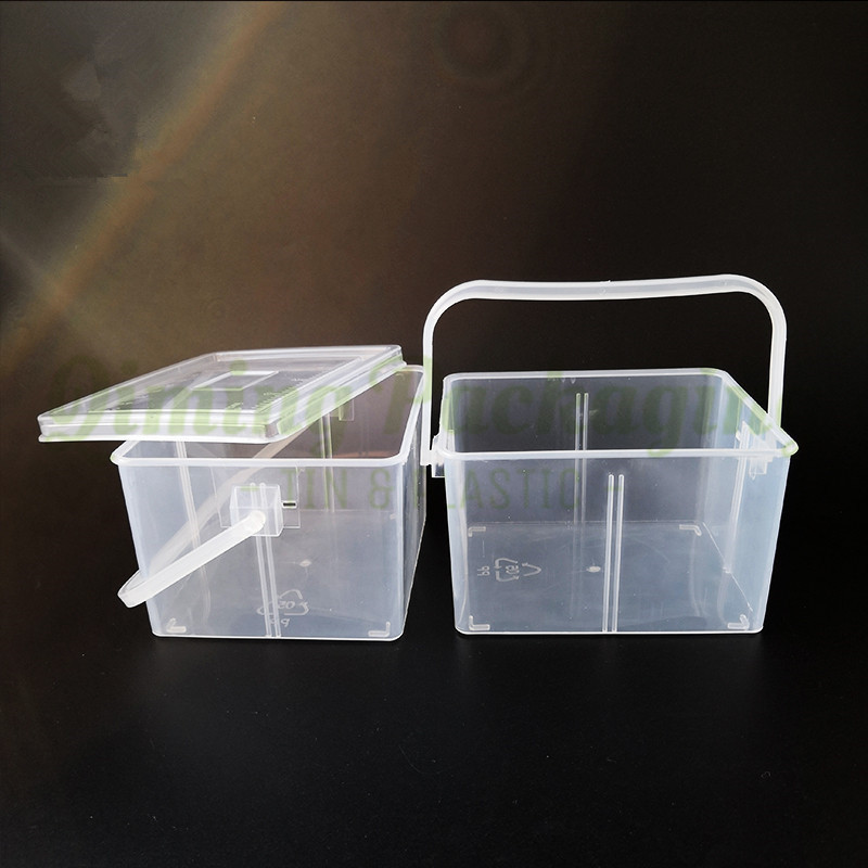 rectangular plastic buckets