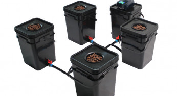 Square Plastic Buckets With Handles